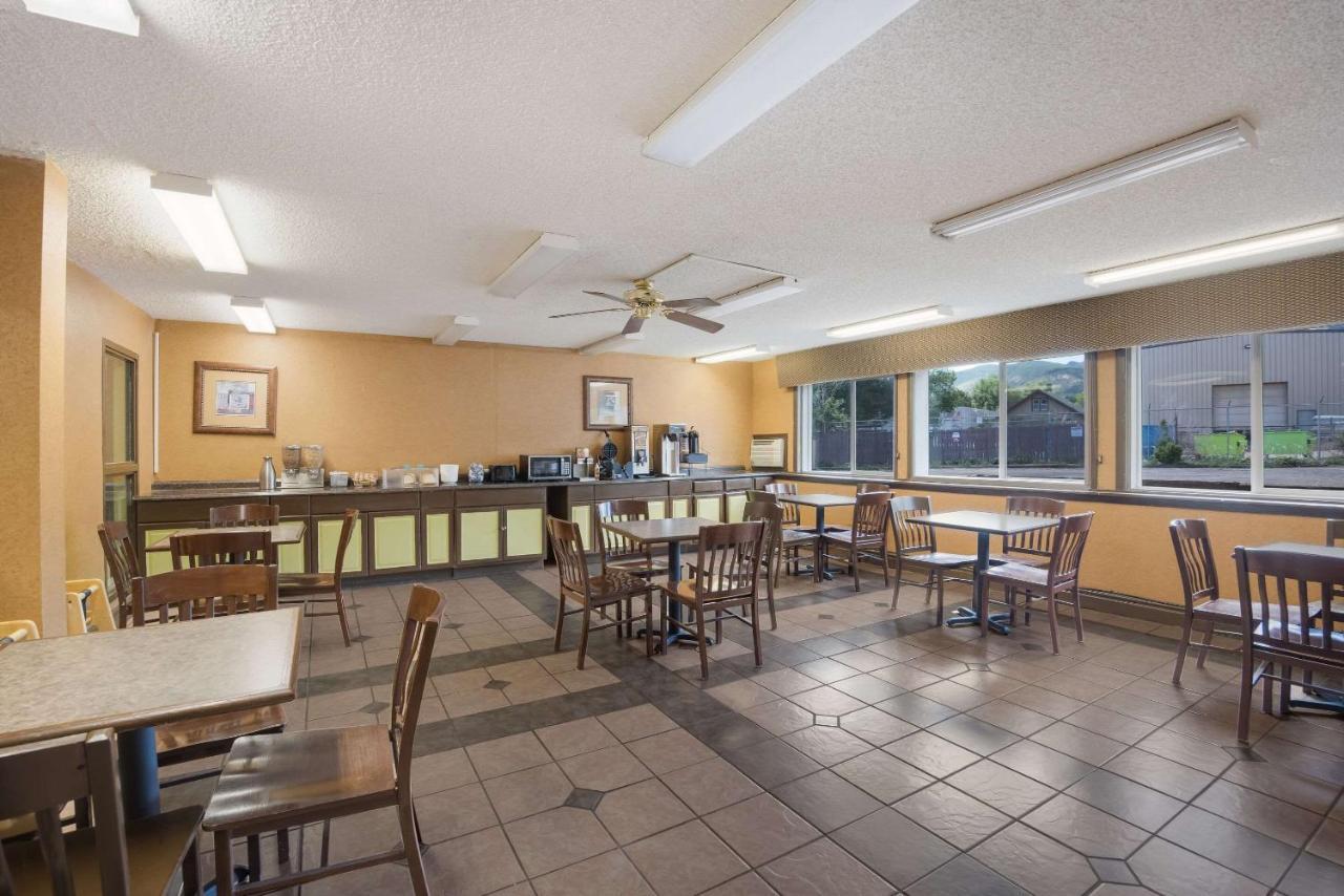 Rodeway Inn Κολοράντο Σπρινγκς Εξωτερικό φωτογραφία